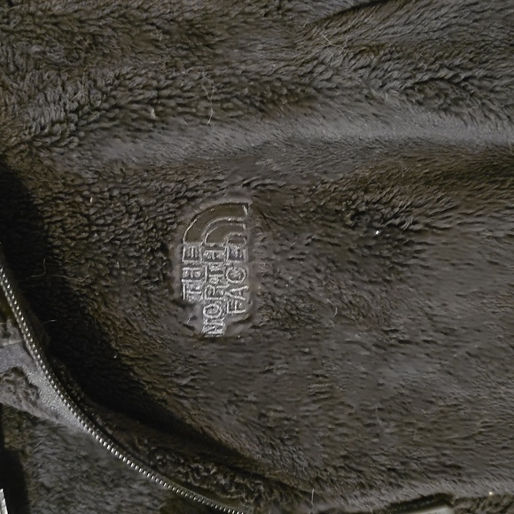 The North Face fleece jacket - Picture 2 of 4